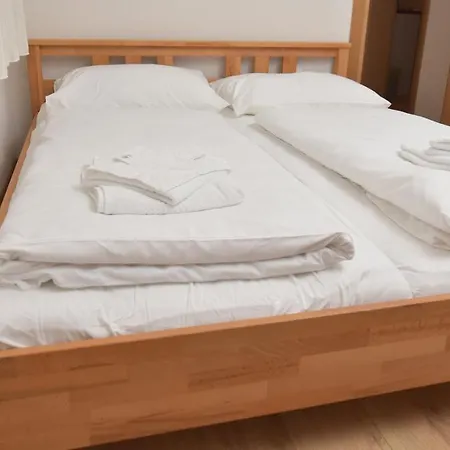 Deja * Τζαχορίνα